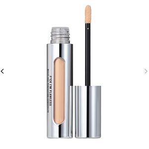 F*CK I'M FLAWLESS IL Makiage shade 2.5